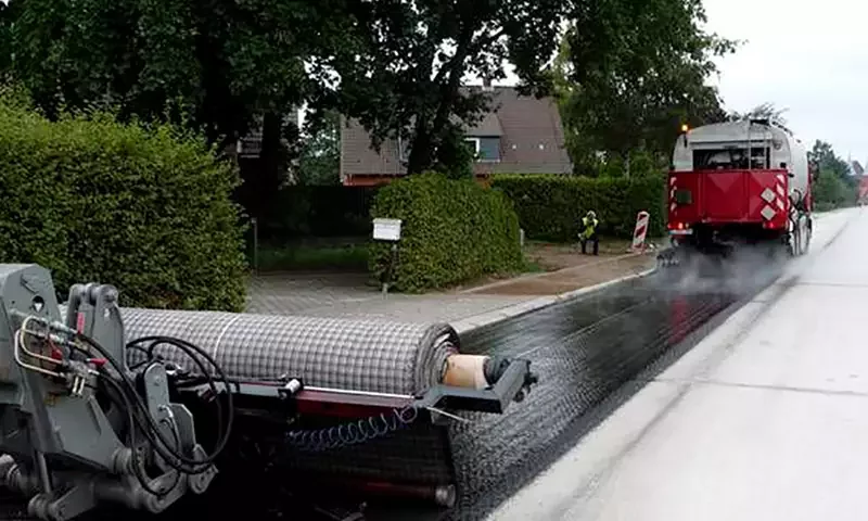 Asfaltarmering av varianten Samigrid
